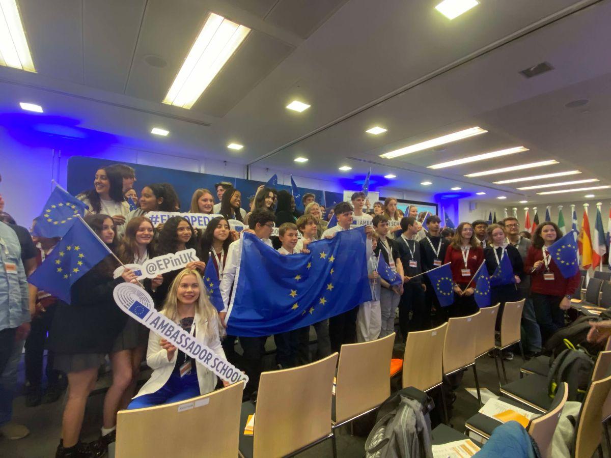 Visit to the Europe House /Europe Day